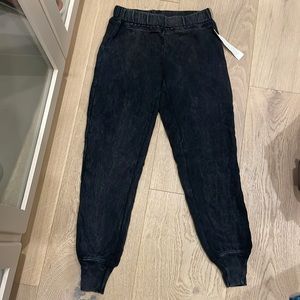 BRAND NEW WILT FADED BLACK COLOR JOGGERS IN AN XS